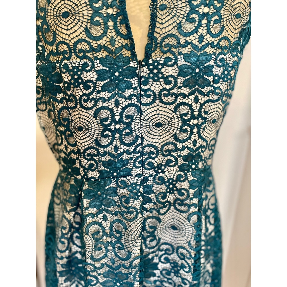 NWT XL Teal / Turquoise Lace Overlay Midi Dress - Picture 6 of 10